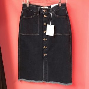 Denim skirt